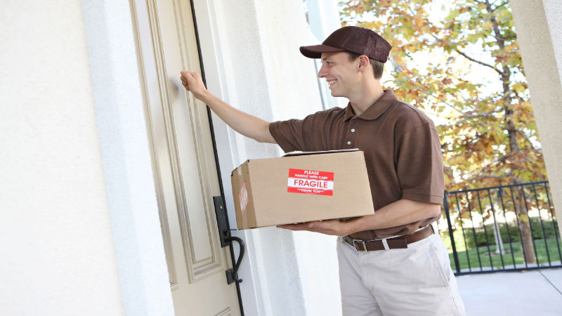 Using a Courier Booking Service Makes Economic and Practical Sense