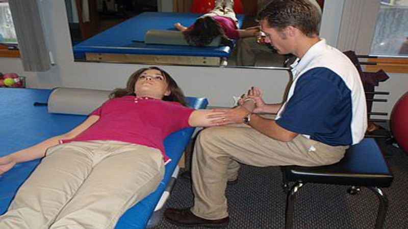 The Benefits of Physical Therapy in Topeka for Fibromyalgia Patients