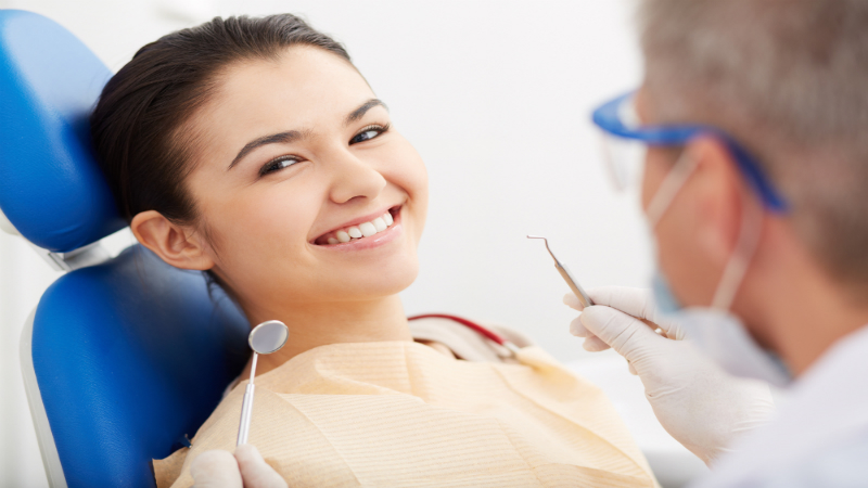 A Cosmetic Dentist Can Change Your Smile And Improve Your Confidence