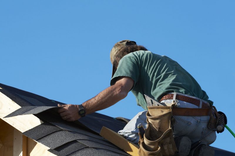 Roof Repairs – How to Handle Them