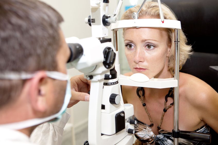 Signs Laser Cataract Surgery in Oahu is Needed