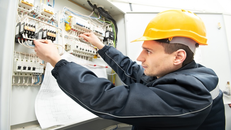 A Residential Electrician Is Just A Call Away