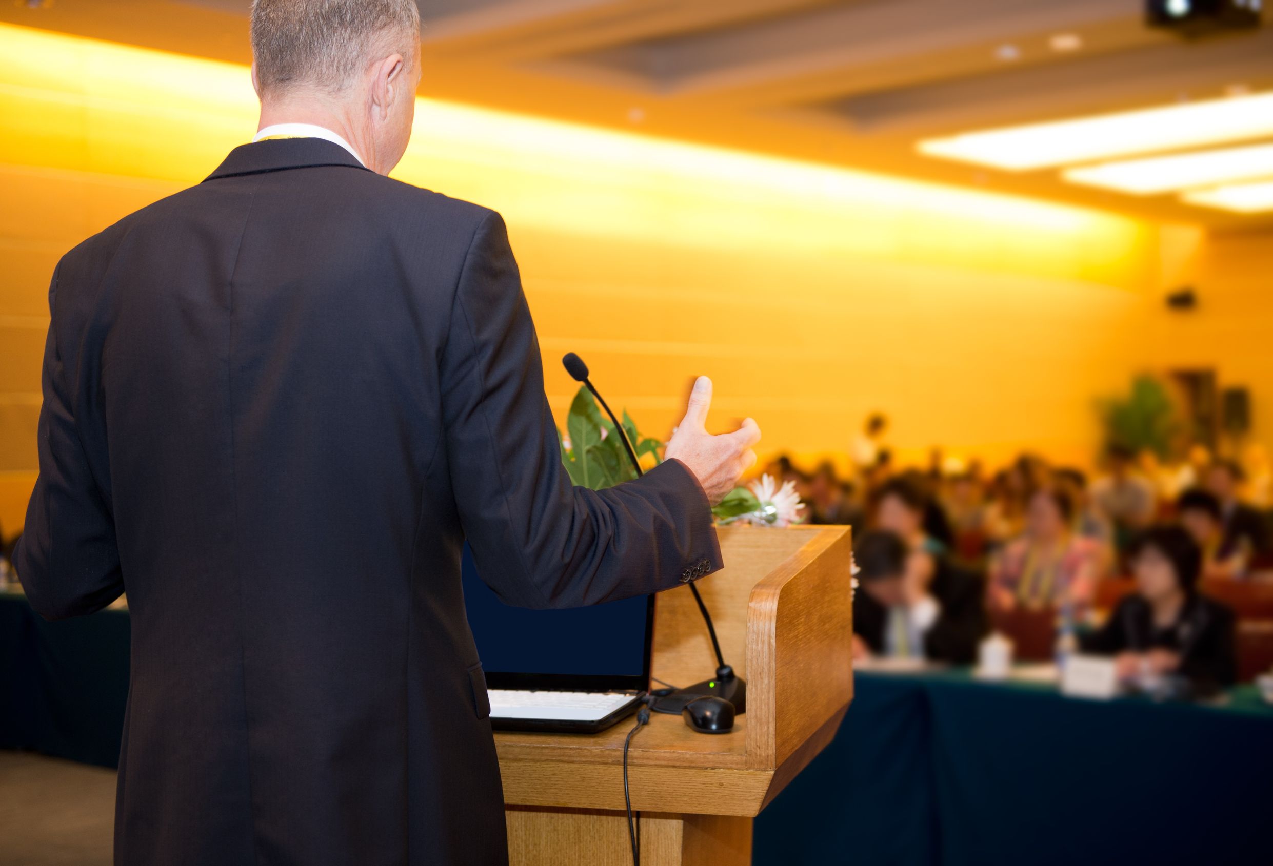 The Benefits of Using a Keynote Speakers Bureau