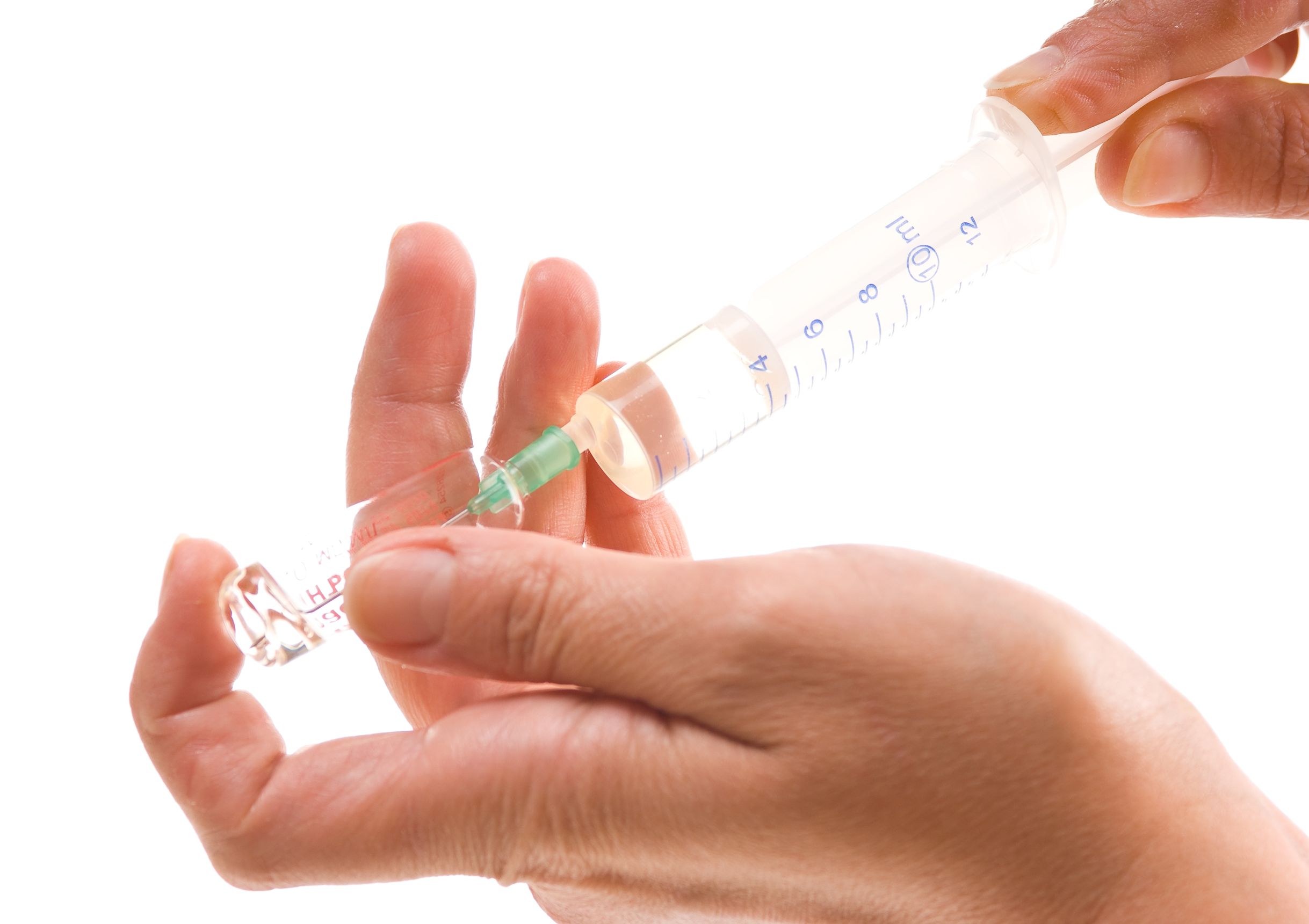Contact Prism Health Lab for Free COVID vaccination in Schaumburg