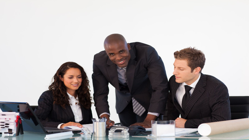 3 Reasons Sales Professionals Should Work With Recruiters For Sales Jobs