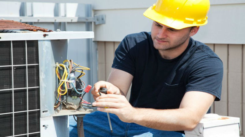 What to Know About Commercial Chiller Repairs in Baton Rouge