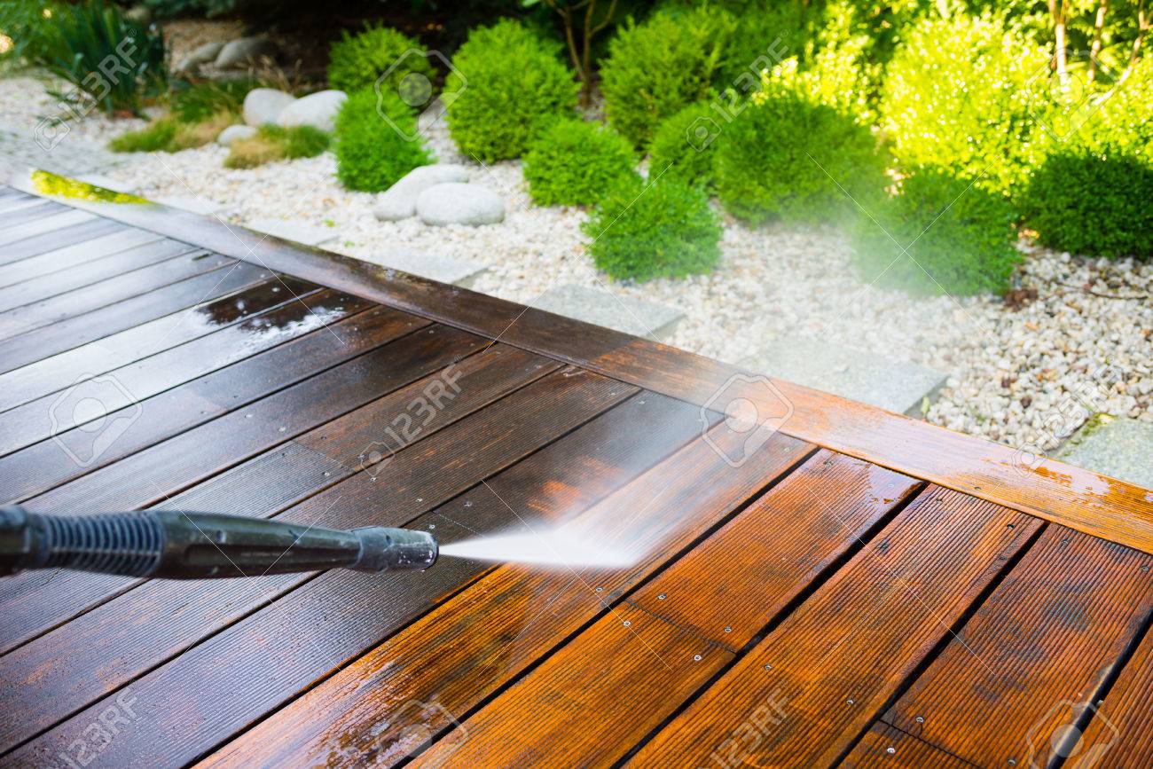 Advantages of Hiring Pressure Washing Solutions in Morristown, NJ