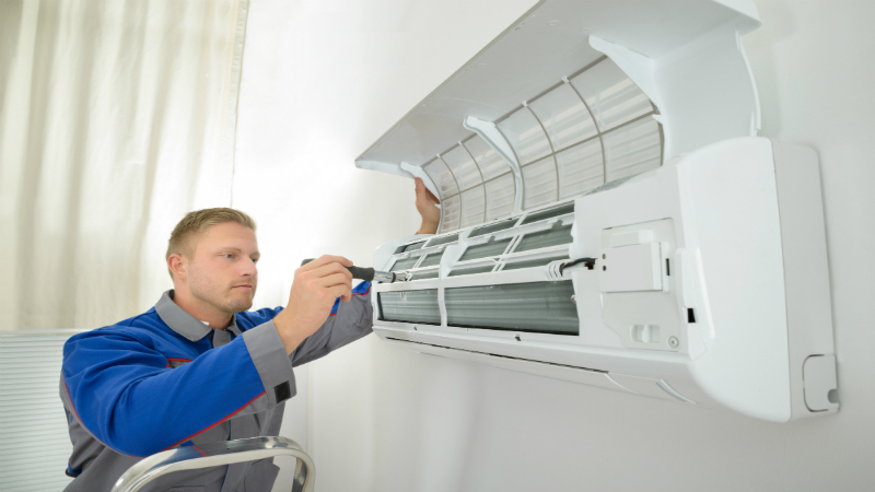 Two Signs that You Need to Call for AC Repair in Indian Land, SC