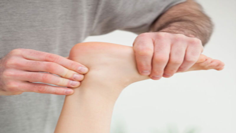 Heel Pain Holding You Back? A Plantar Fasciitis Doctor in Jacksonville, FL, Can Help You Move Comfortably Again