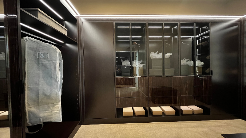 Transform your home organization with a custom walk in closet Henderson homeowners love