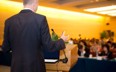 10 Top Qualities That Make an Employee Engagement Speaker Memorable