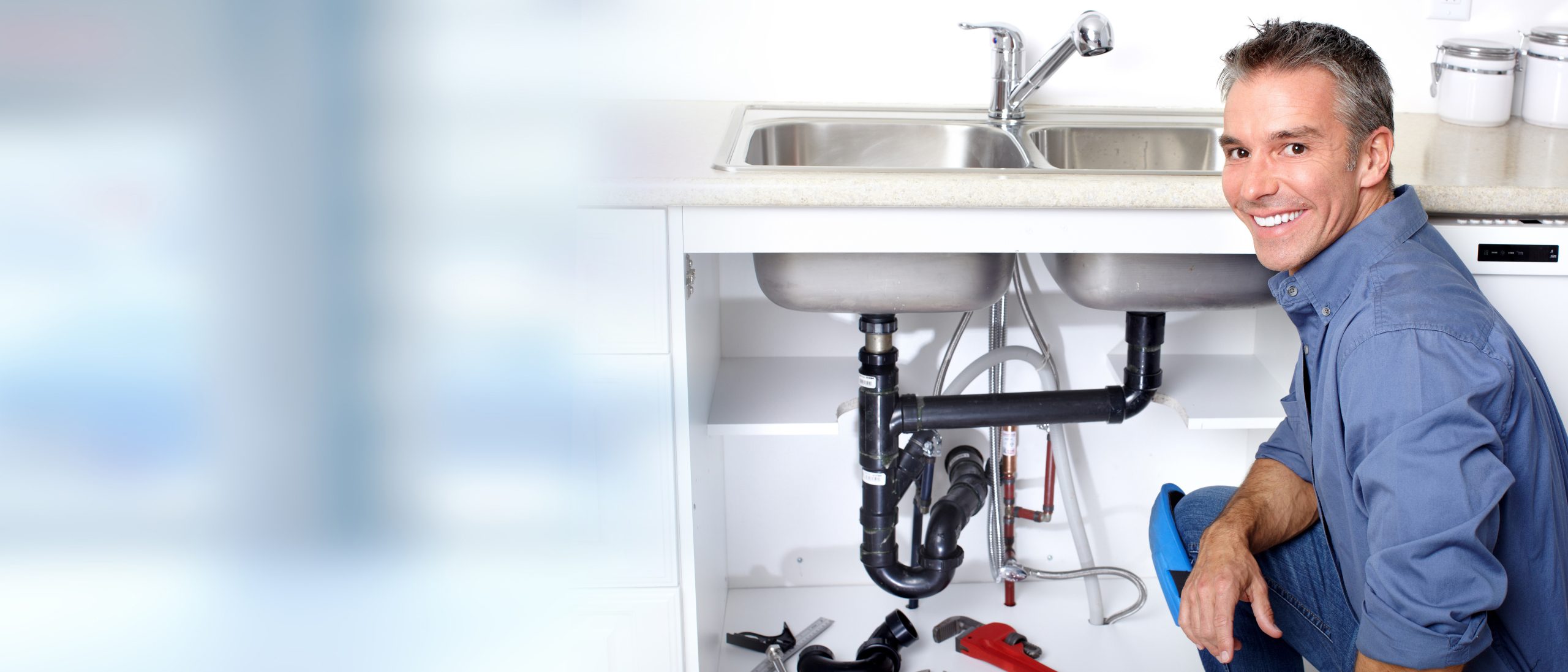 Simple signs you need faucet repair in Chicago for a stress free plumbing experience