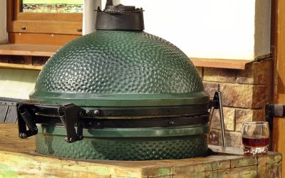 Enjoy More Entertaining Options by Building an Outdoor Kitchen in Louisville Homes