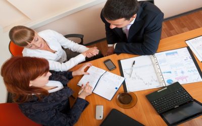 Why Restaurant Payroll Needs More Than a Standard Pay Cycle